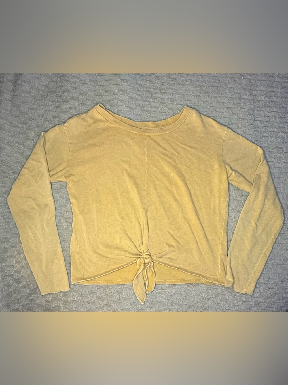 Love Fire Mustard Yellow Tie-Front Slightly Cropped Long Sleeve Top Sz large